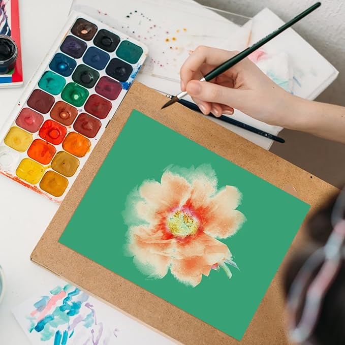 OcePor 100 Sheets Christmas Green Cardstock Paper, Colored Printer Paper 8.5 x 11, Card Stock Thick Construction for Craft,Scrapbook，Office Printing, Invitations, Certificates，92 lb/250gsm