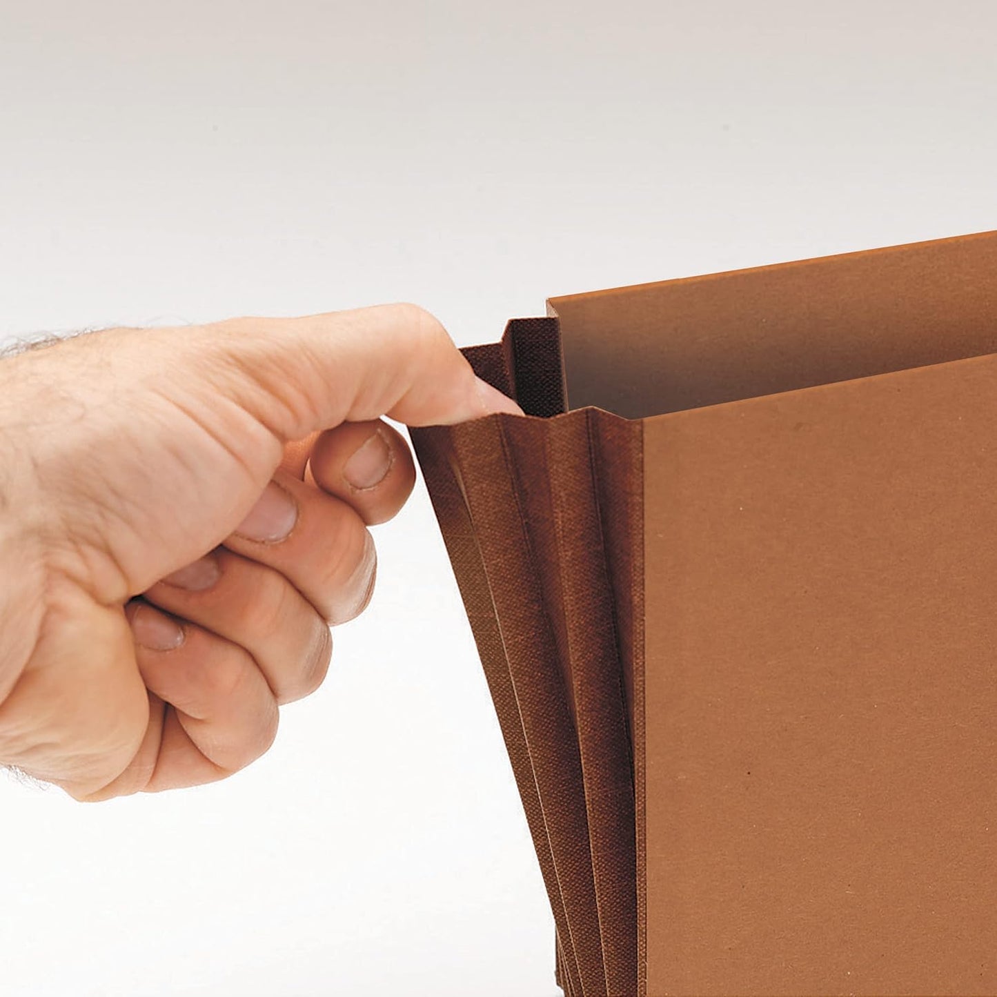 Smead Classic Expanding File Wallet with Flap and Cord Closure, 3-1/2" Expansion, Tear Resistant Gusset, Letter Size, Redrope, 10 per Box (71453)