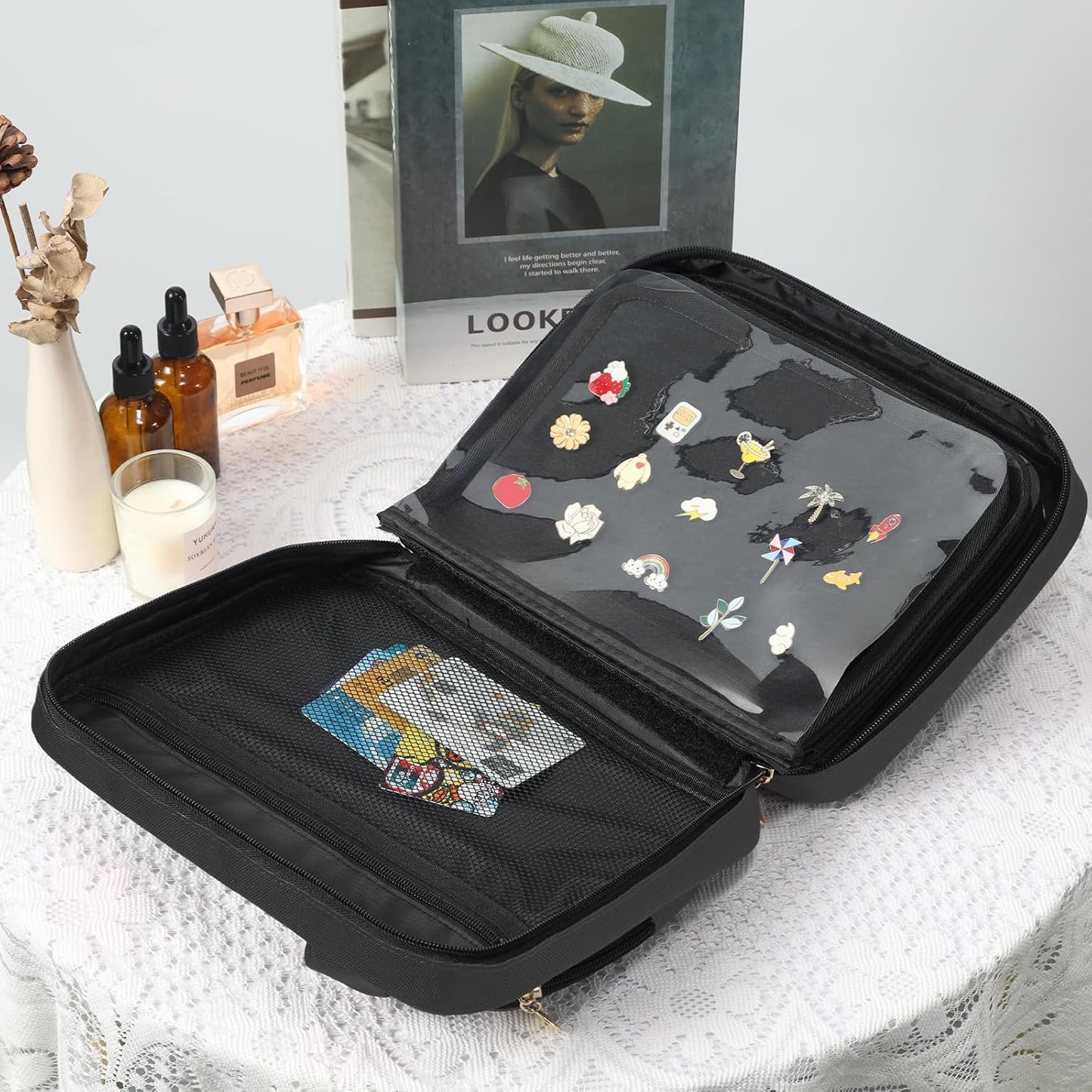 Enamel pin display bag, 8-page pin trading book, collectible pin board, suitable for storing pins, brooches, patches (black)