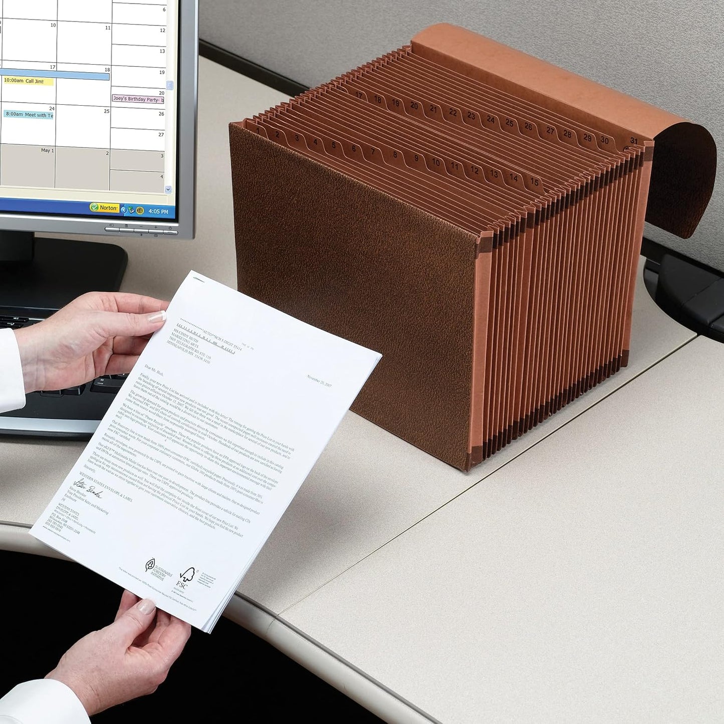 Smead TUFF Expanding File, 31 Pockets, Daily (1-31), Flap and Cord Closure, Legal Size, Redrope (70369)